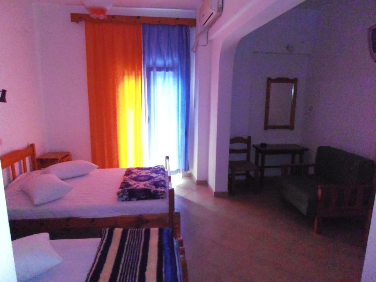 Julieta'S House Hotel Patitiri  Bagian luar foto