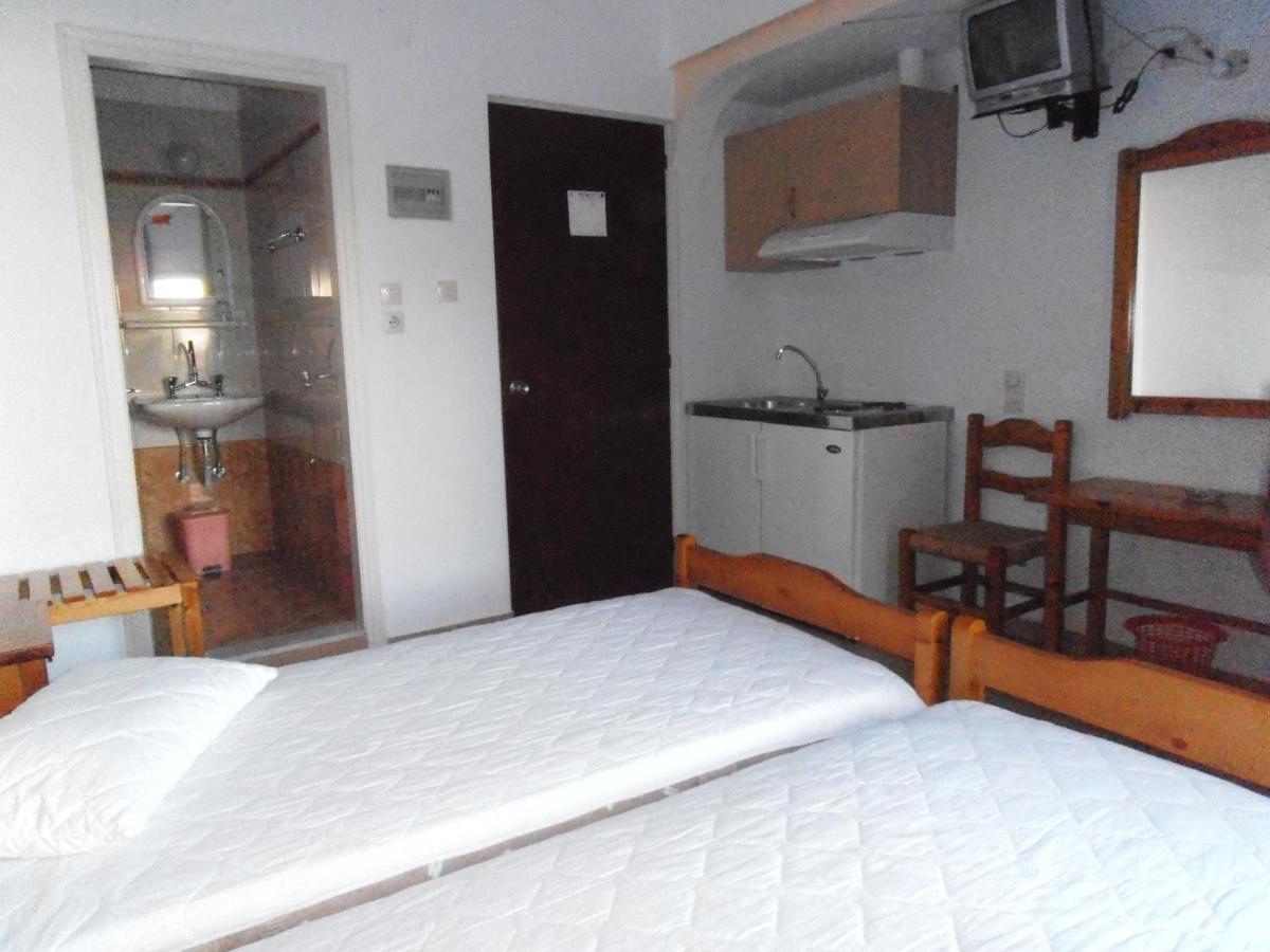 Julieta'S House Hotel Patitiri  Bagian luar foto