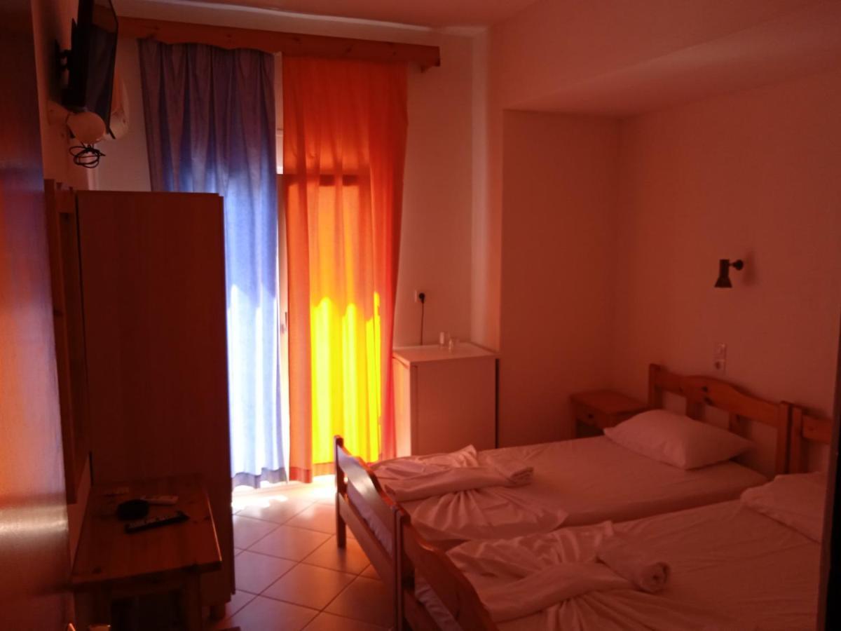 Julieta'S House Hotel Patitiri  Bagian luar foto